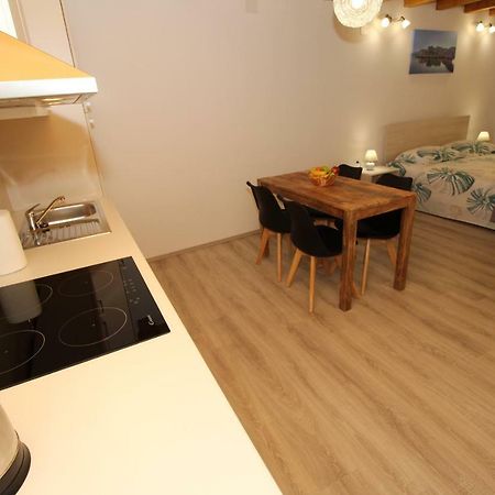 Apartments Bella Паг Екстериор снимка
