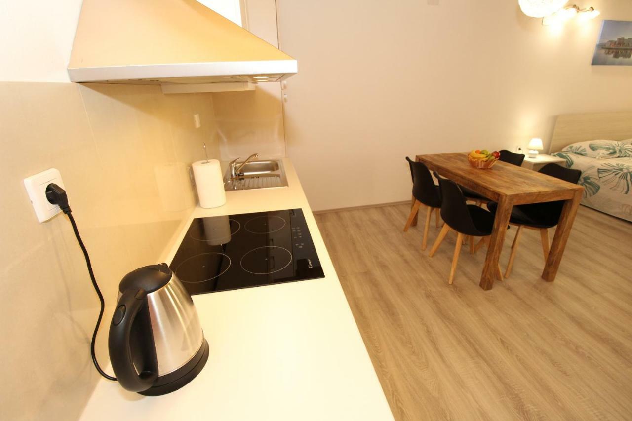 Apartments Bella Паг Екстериор снимка