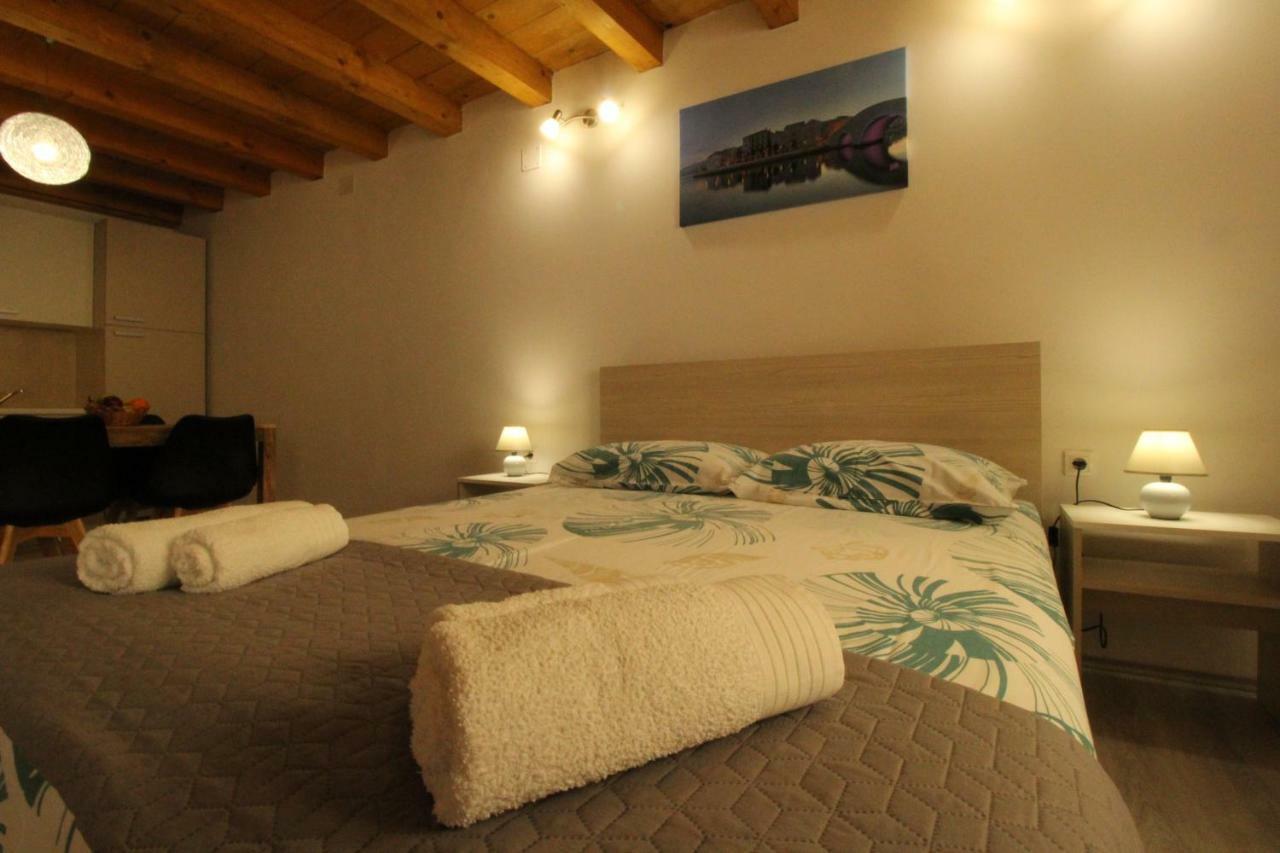 Apartments Bella Паг Екстериор снимка