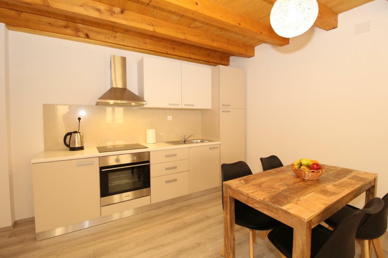 Apartments Bella Паг Екстериор снимка